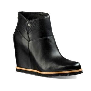 UGG Amal wedge leather booties